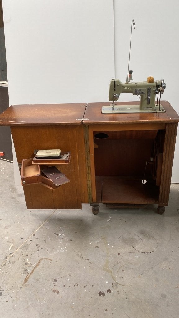 naaimachine, Ophalen