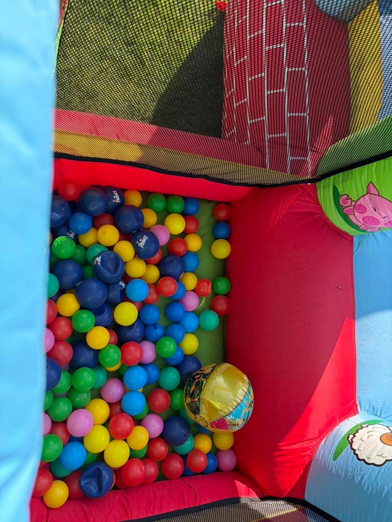 Opblaasbaar kasteel , glijbaan, springzone, ballenbak,basket, Kinderen en Baby's, Ophalen, Gebruikt