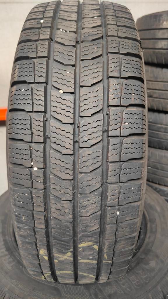 Autocollant 215/65 R16C 45€ l'unité avec montage et équilibr, Enlèvement