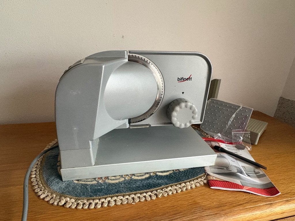 Trancheuse à pain, Elektronische apparatuur, Ophalen, Zo goed als nieuw, Zonder timer