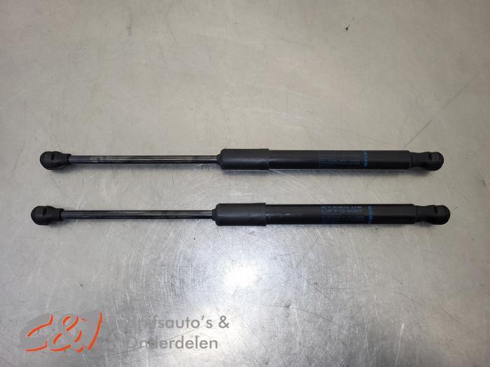 Gasdemper Motorkap Set van een Renault Trafic, Gebruikt, -, Renault, -