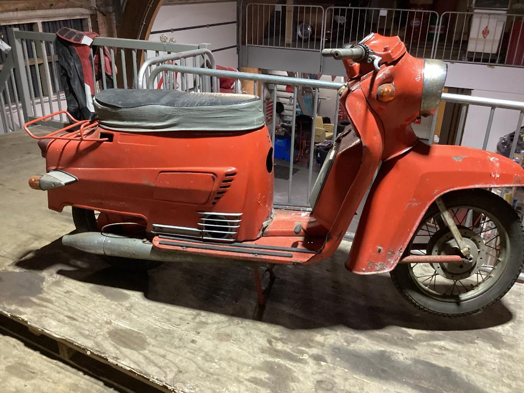 Tatra scooter, Motos, Scooter, Occasion, Jusqu'à 11 kW, 150 cm³