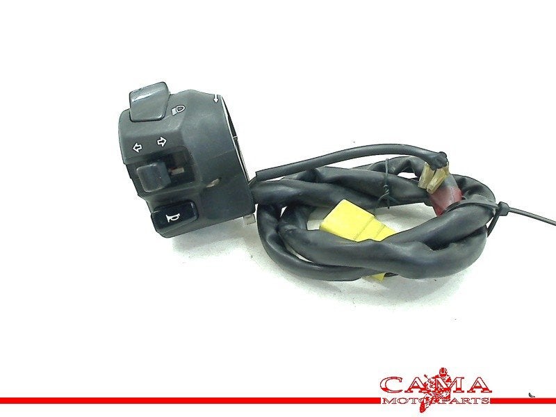 STUURSCHAKELAAR LINKS Suzuki, Dhr. S. di Majo, Gebruikt, Info@cama-motorparts.nl, P.J. Troelstraweg 8 8
3144 CX  MAASSLUIS, NL