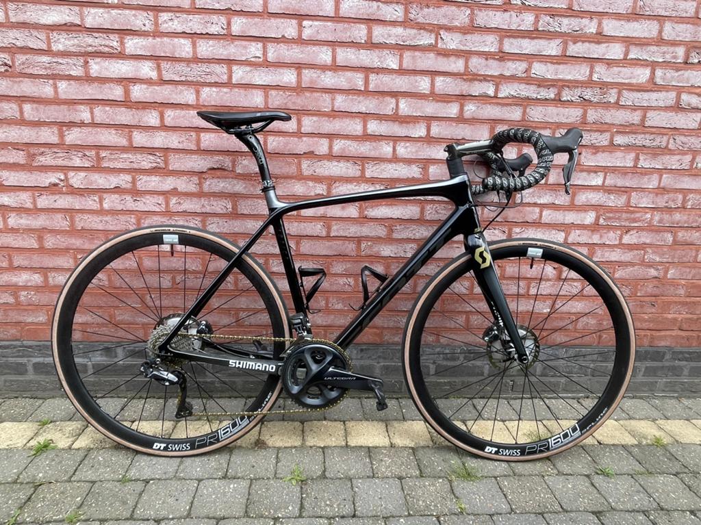 Scott Addict SE 2020 (M54), Enlèvement, Comme neuf, Carbone