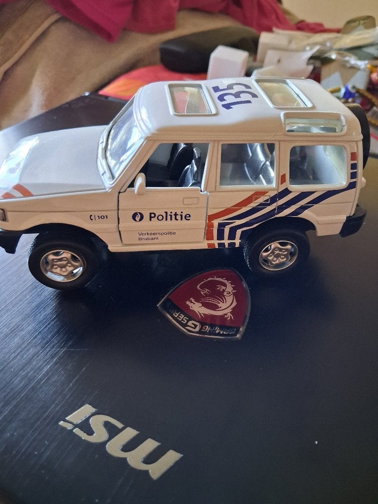 voiture de police Land Rover, Enlèvement, Comme neuf, Voiture