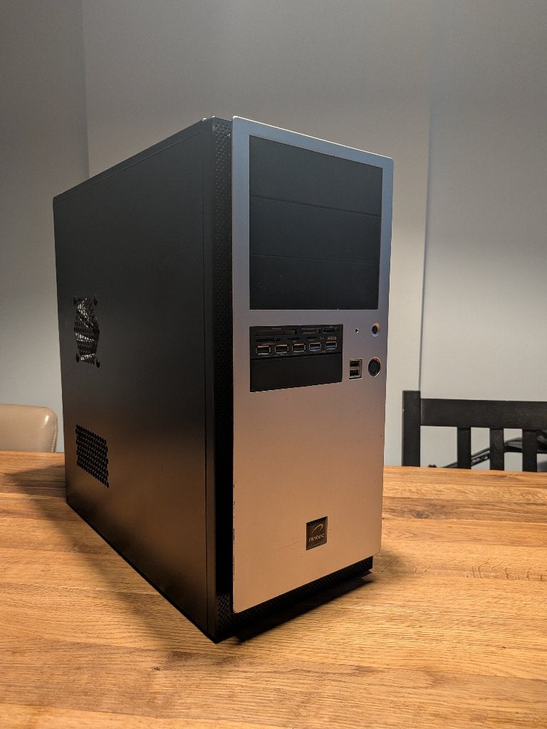 Windows Budget Game PC, Informatique & Logiciels, Ordinateurs de bureau, Custom Gaming Pc, Reconditionné, Gaming, HDD