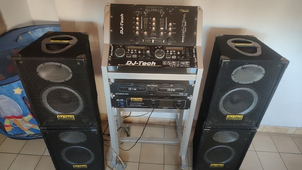 4 tech SX 10 DJ-luidsprekers + versterker voor DJ-apparatuur, Muziek en Instrumenten, Ophalen, Gebruikt, Dj-set, Overige merken
