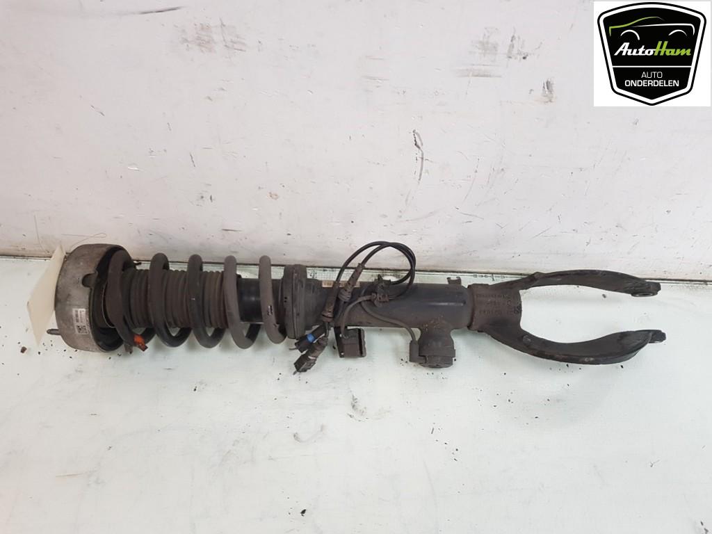 AMORTISSEUR OU ABSORBEUR DE CHOC AVANT DROIT BMW X5 (F15), Utilisé, BMW, Petuelring 130
80809  München, DE, Bayerische Motoren Werke AG