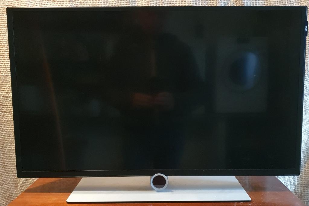 Téléviseur Loewe Bild 1,32 - 32 pouces - design, Autres marques, 50 Hz, 60 à 80 cm, LCD