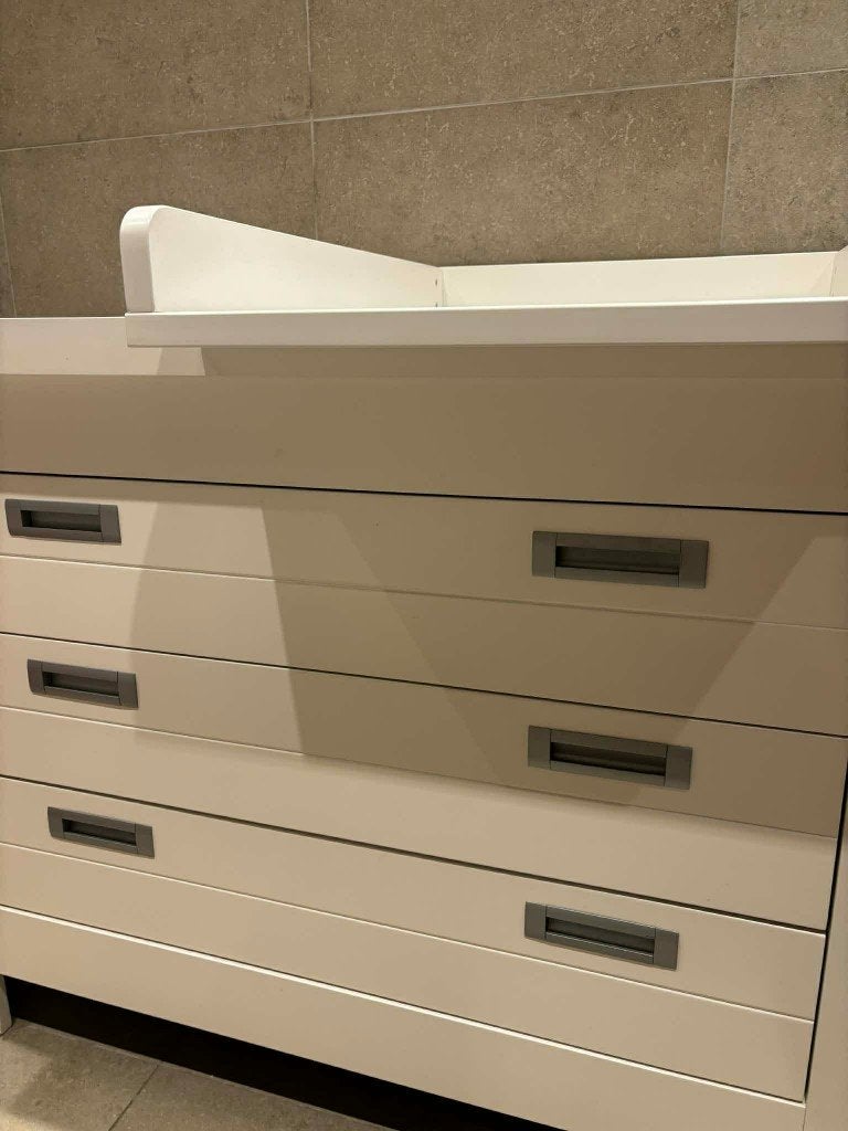 ledikant en commode, Ophalen, Gebruikt, Jongetje of Meisje