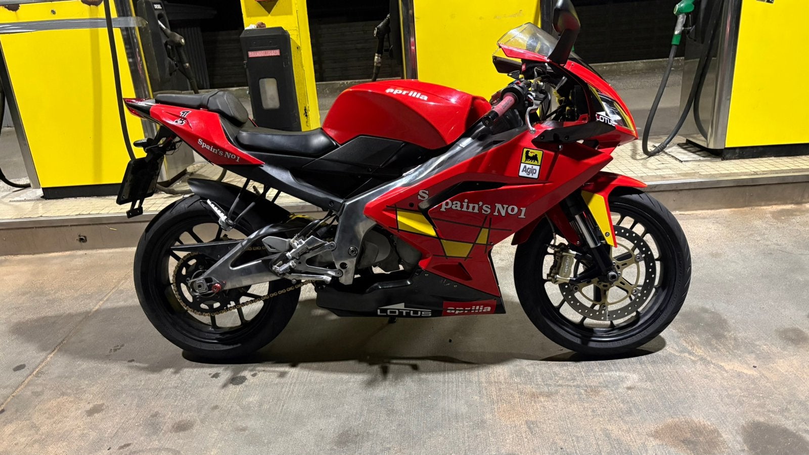 Aprilia RS125 spain n1 2 temps 15k km 2013 11 kW full power, Motos, Entreprise