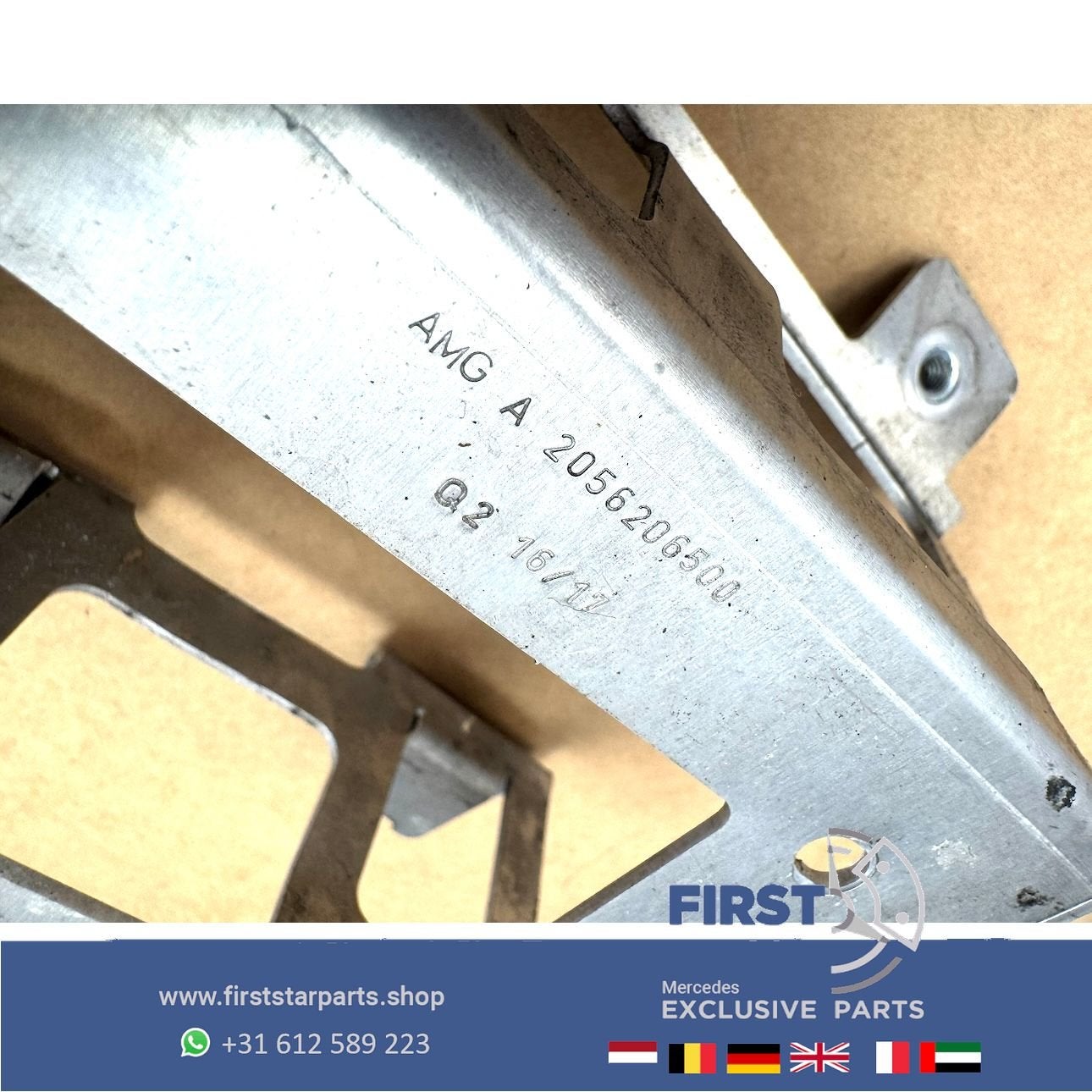 W205 C63 AMG RADAR HOUDER A2056206500 (FRONT) RADAR SENSOR D, Utilisé, -, -, Enlèvement ou Envoi