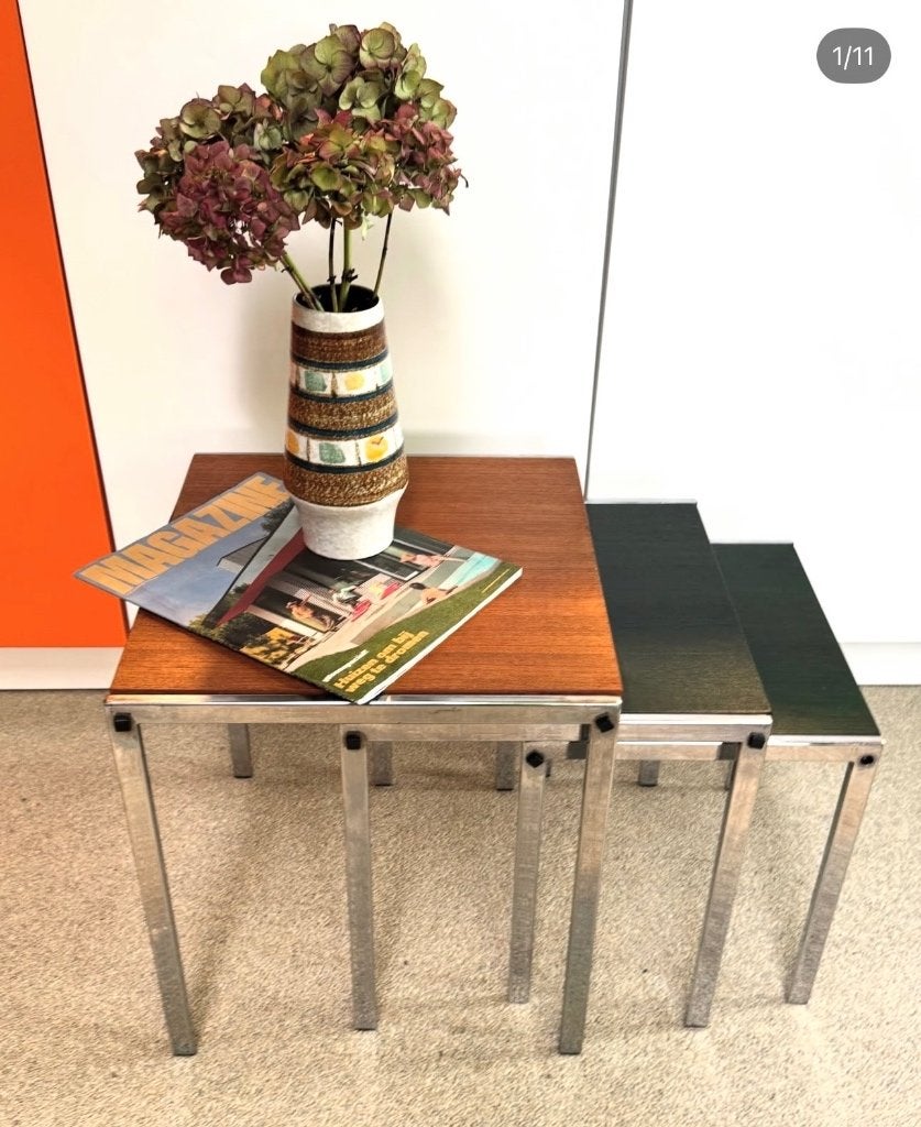 Vintage nesting tables, Ophalen