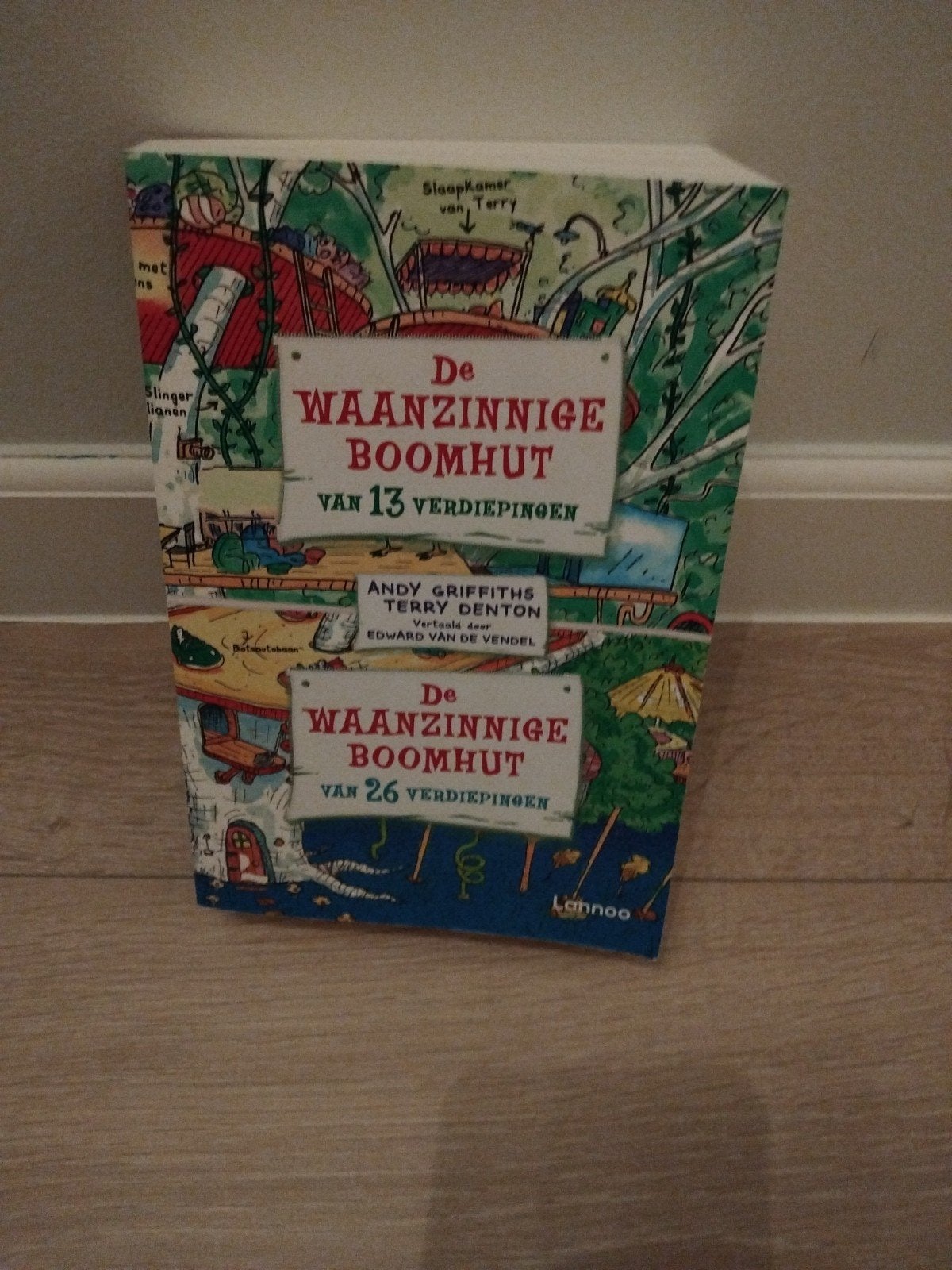 De waanzinnige boomhut van 13 en 26 verdiepingen, Ophalen, Andy Griffiths