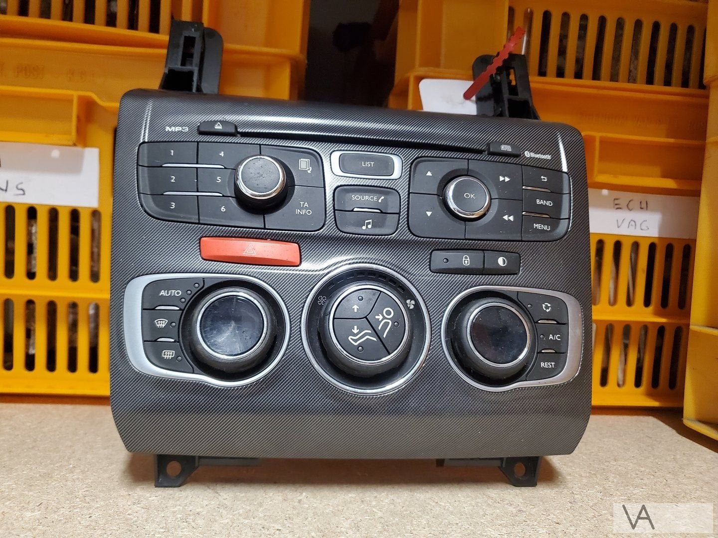 Citroen C4 vanaf 2009 kachel en radio bediening paneel clima, Gebruikt, -, Ophalen of Verzenden, -