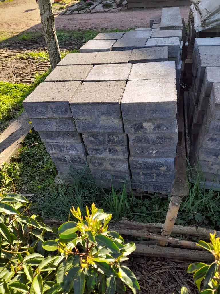 Beton klinkers 22x22x8., Tuin en Terras, Ophalen, Beton, Klinkers