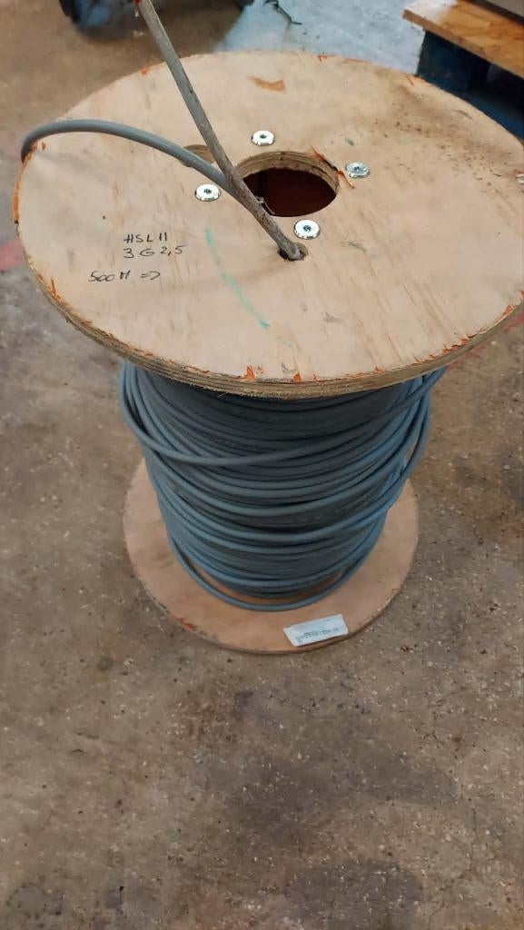 Bobine neuve de câble électrique 3G2,5 - 439 m - 300/500V, Enlèvement, Neuf, Câble ou Fil électrique