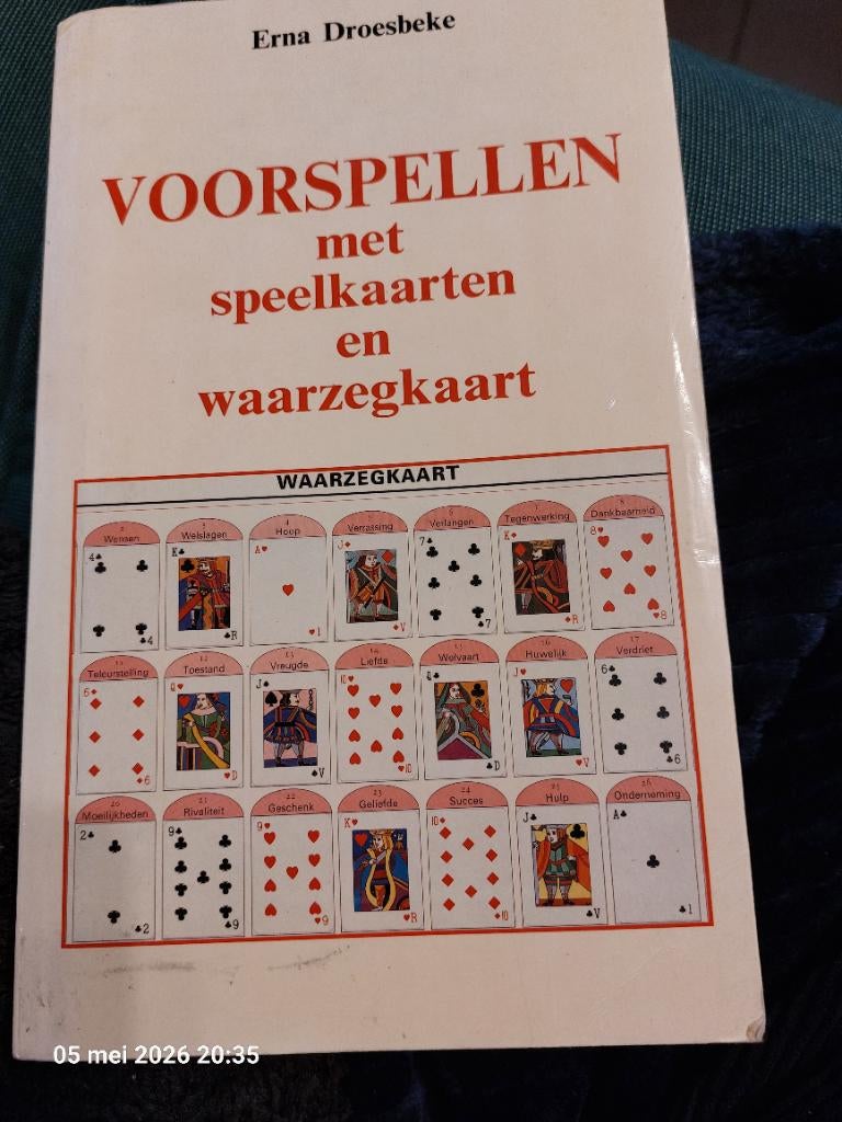 Voorspellen met speelkaarten en waarzegkaart, Boeken, Ophalen