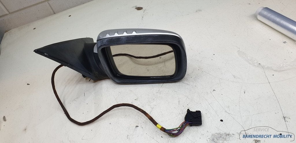 R troviseur ext rieur droit BMW S rie 7 E65 gradation automa, Petuelring 130
80788  Munich, DE, Info@bmw.de, Utilisé, BMW