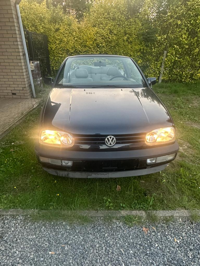 Oldtimer golf 3 cabriolet karmann, Autos, Oldtimers & Ancêtres, Achat, Entreprise, Cabriolet, Diesel