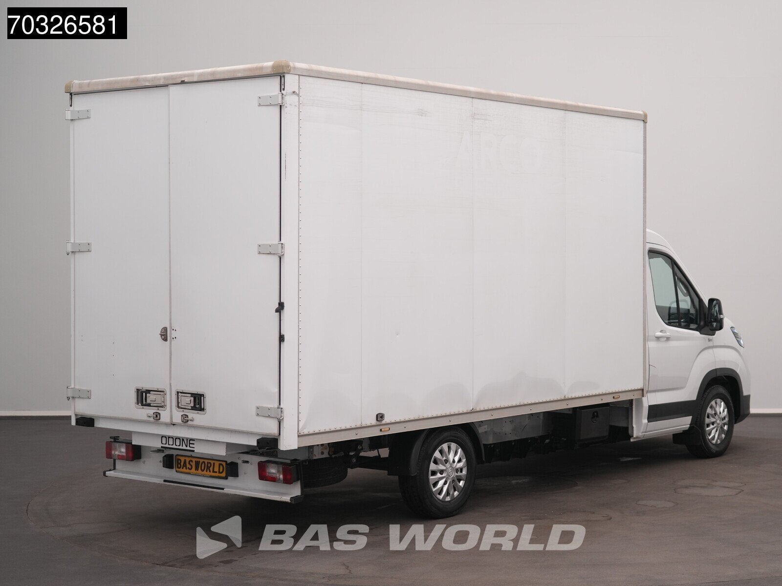 Maxus eDeliver 9 100% Elektrisch 65kWh Achterdeuren Bakwagen, Achat, 750 kg, Entreprise, 3 places