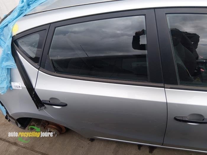 Portier 4Deurs rechts-achter van een Hyundai I30 (2R), Gebruikt, -, Deur, -