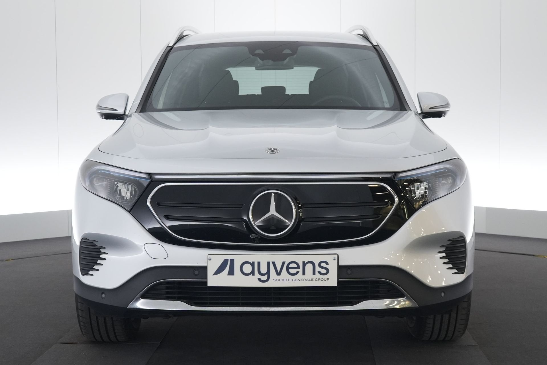(2DTG243) MERCEDES-BENZ EQB, Gebruikt, EQB, 7 zetels, 67 kWh