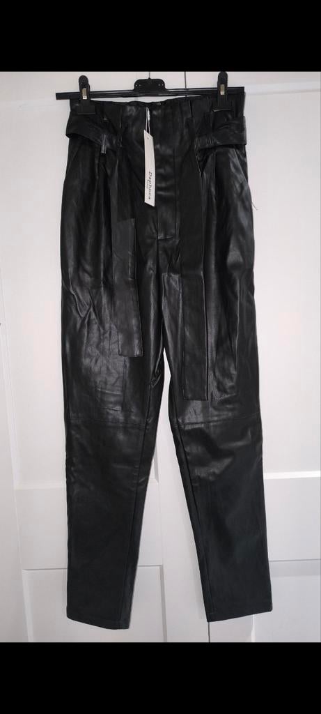 Nieuwe broek daphnea small, Kleding | Dames, Ophalen of Verzenden