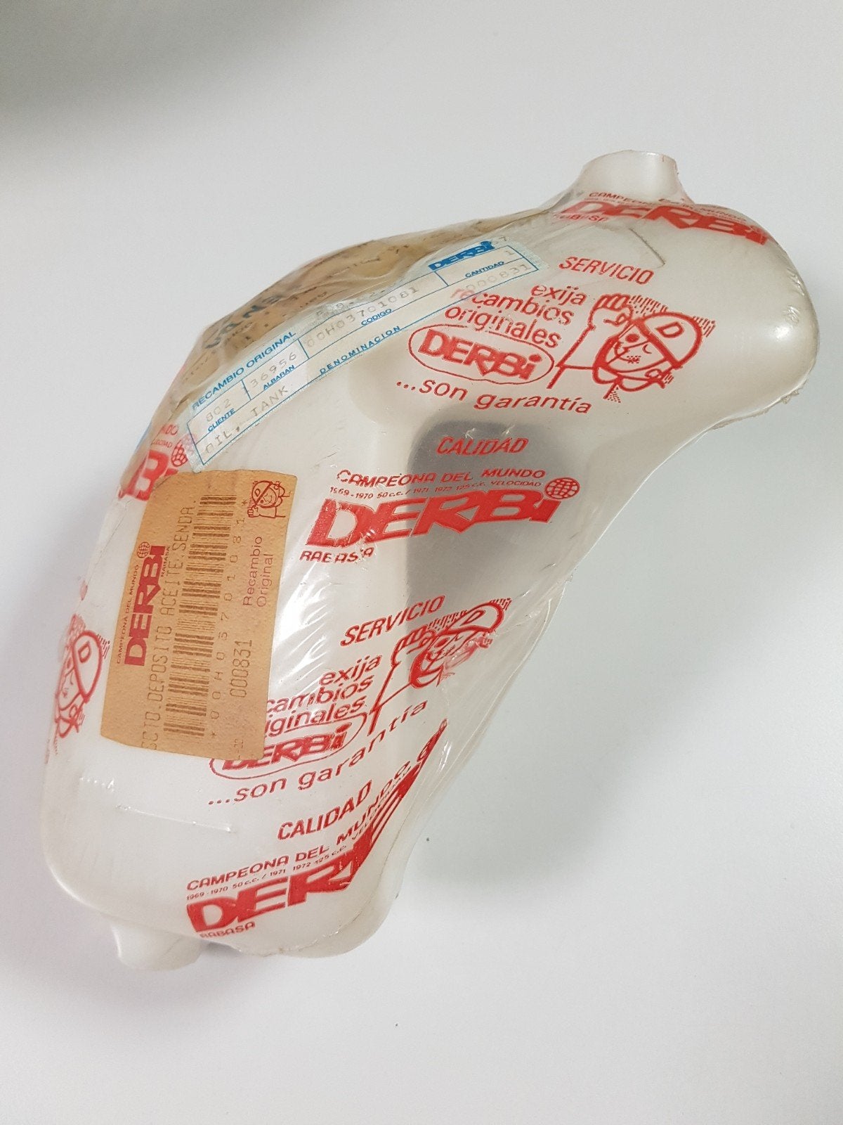 Derbi Senda50  Bidon d'huile 2T, Motoren, Ophalen of Verzenden, Nieuw