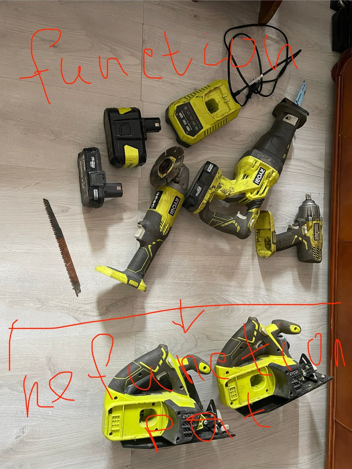 Ryobi 18 v 3 batterij 1 oplader, Ophalen, Zo goed als nieuw