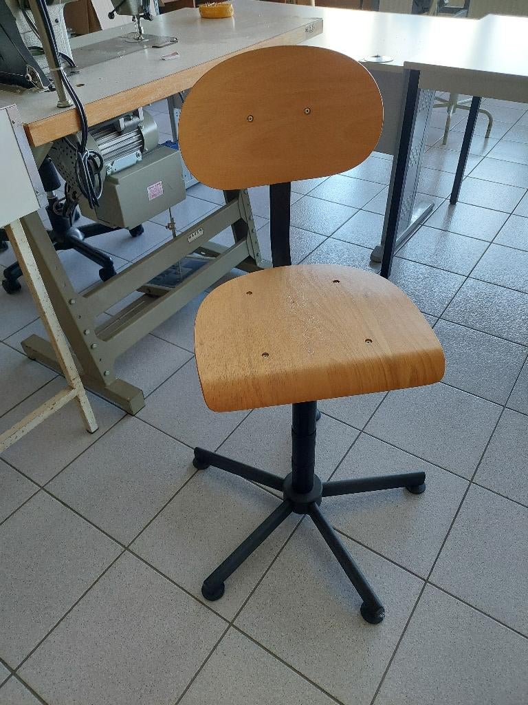 stoel voor naaimachine, Ophalen, Zo goed als nieuw, Accessoires, Overige merken
