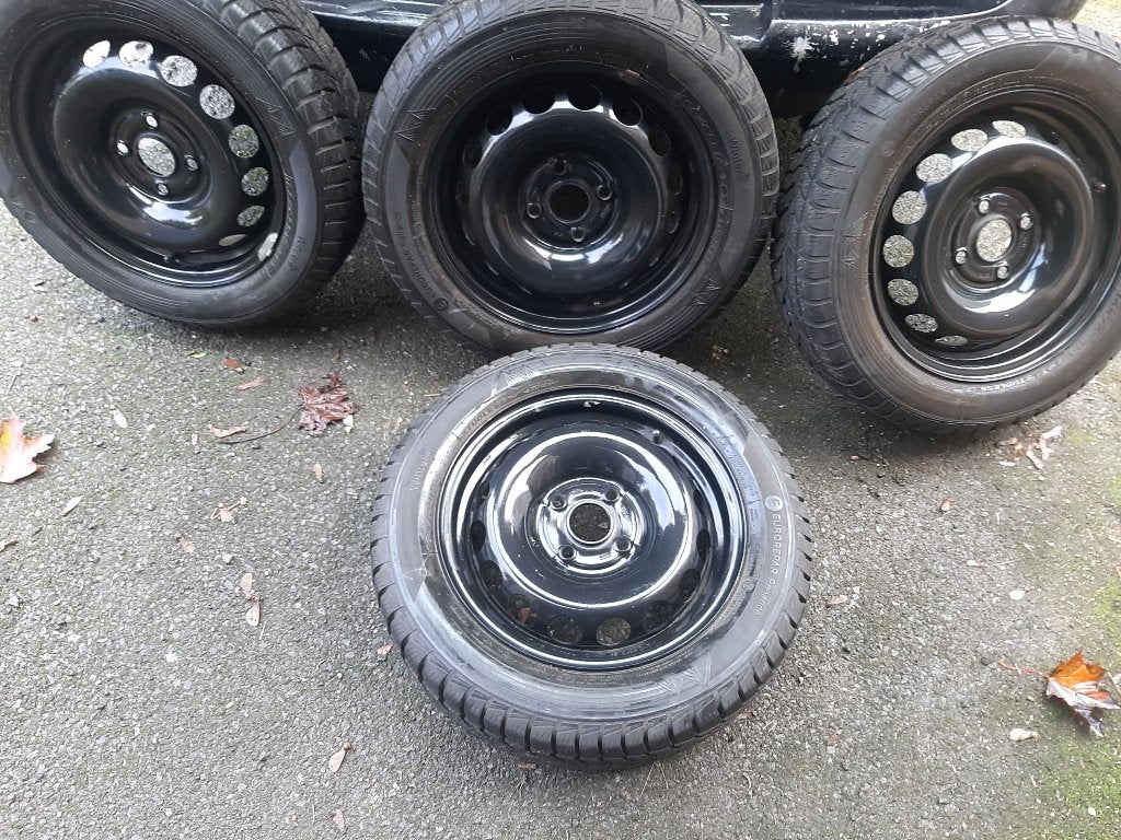 Roues hiver peugeot 108 toyota aygo citroenC1 165 65 14, Autos : Pièces & Accessoires, 14 pouces, Pneus et Jantes, Pneus hiver