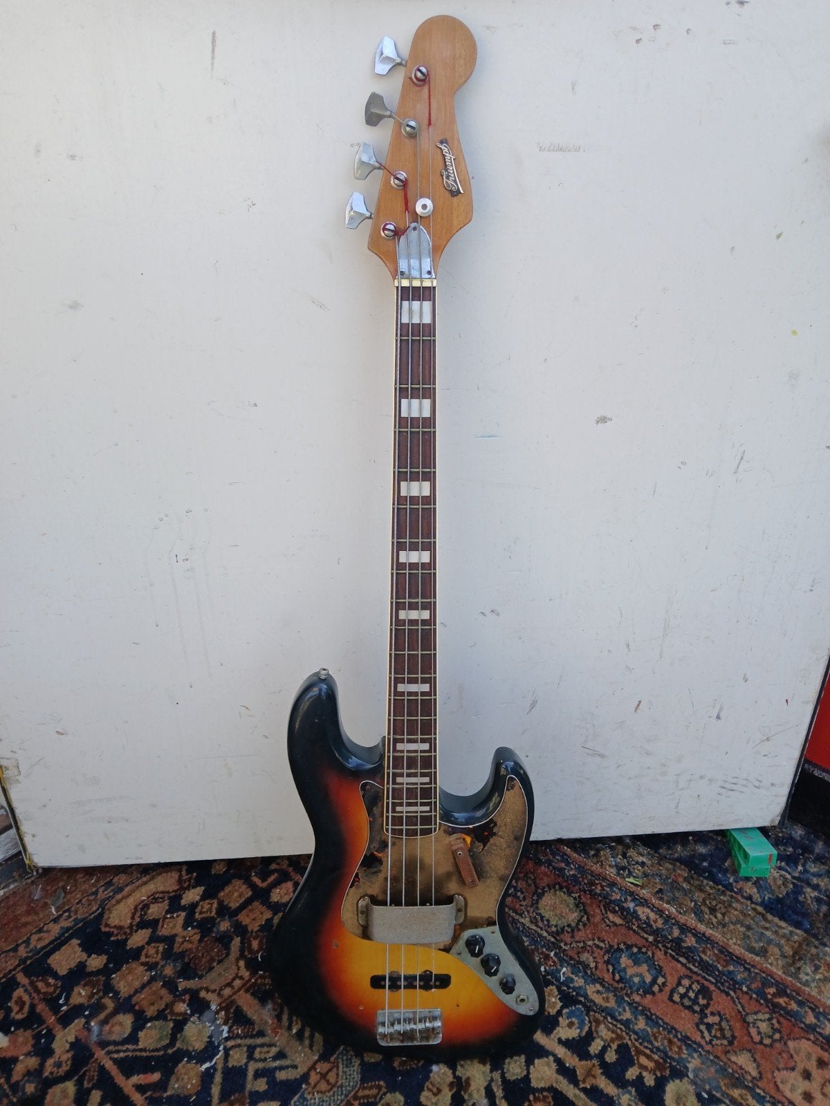 vintage Triumph basgitaar Japan, Muziek en Instrumenten, Ophalen, Gebruikt, Elektrisch