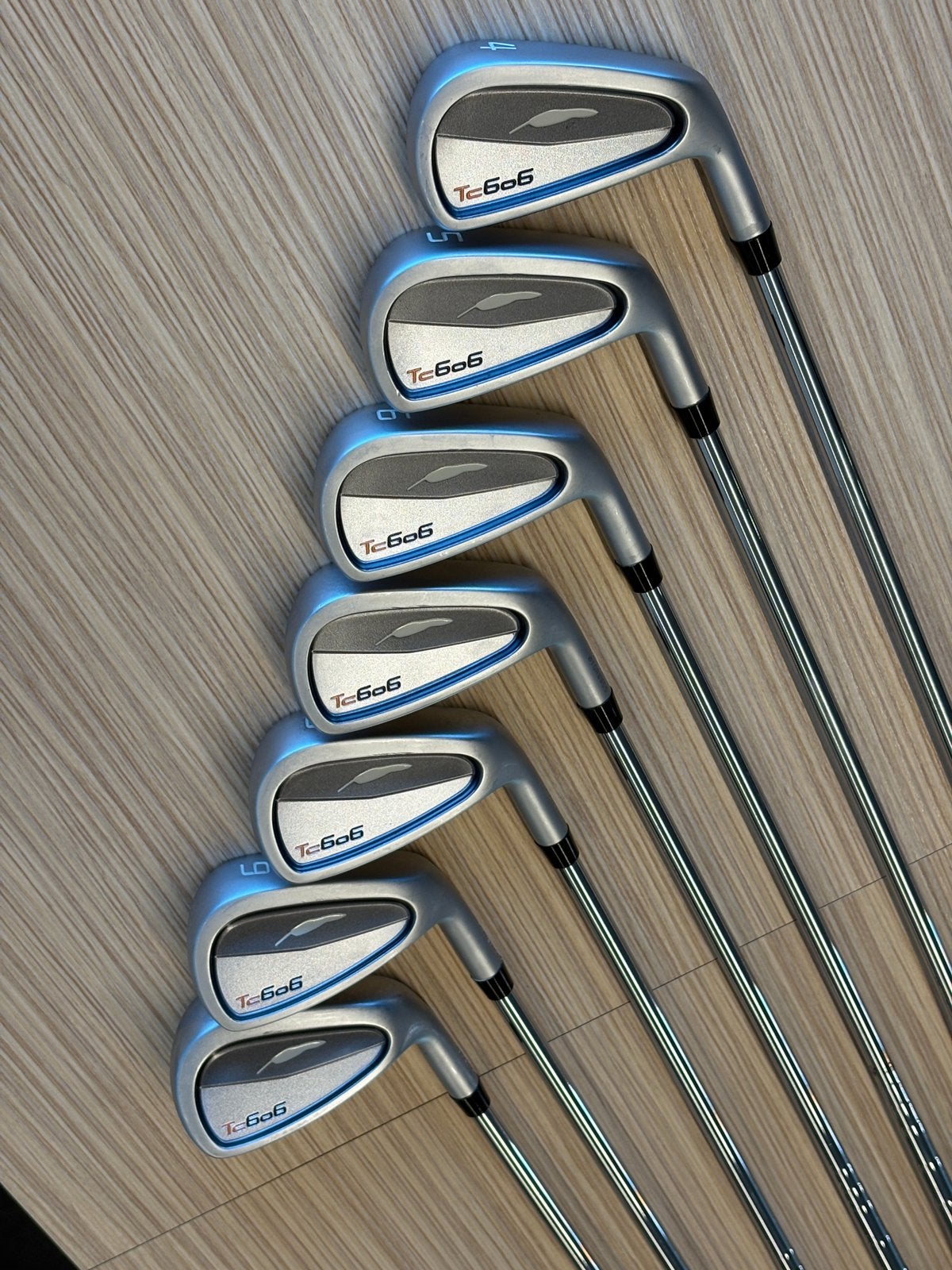 Golfset ijzers, Sport en Fitness, Golf, Ophalen, Zo goed als nieuw