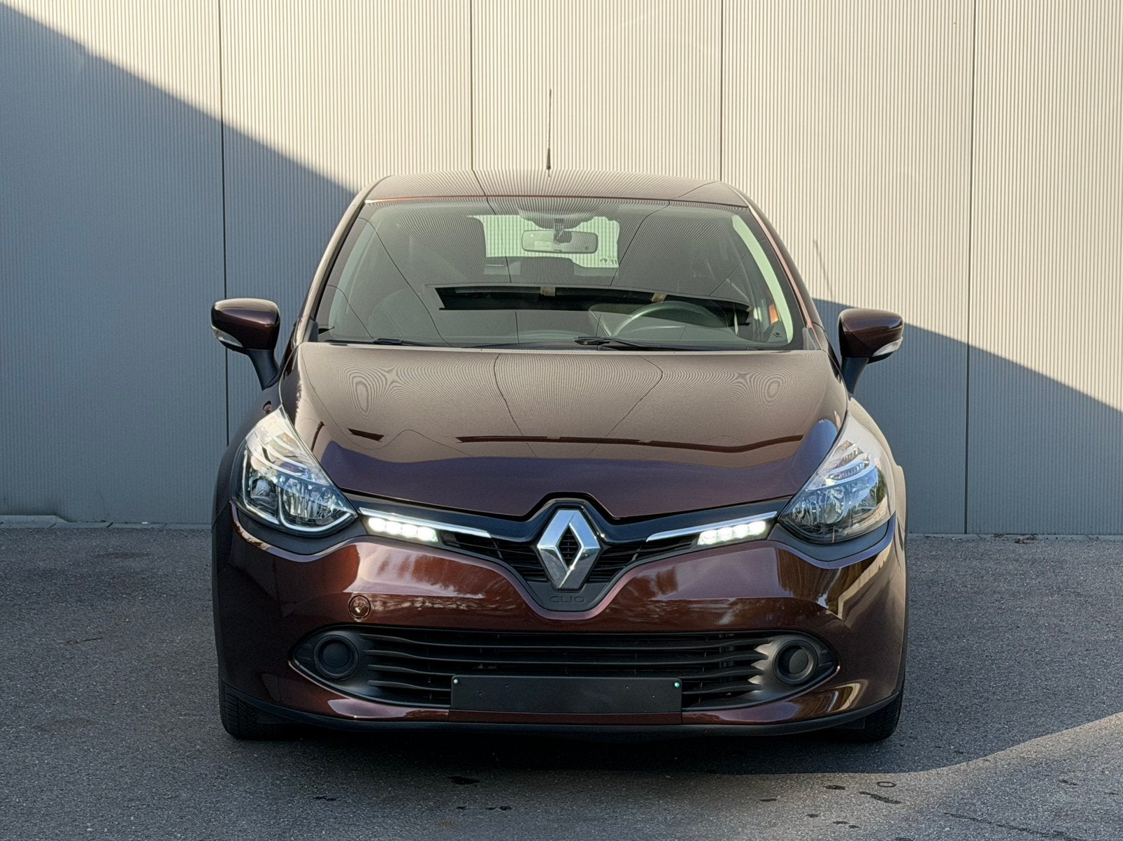 Renault Clio * 1.2 16V * 2015 * Navigatie * 84dkm * Airco *, Autos, Euro 5, Achat, Entreprise, Garantie prolongée