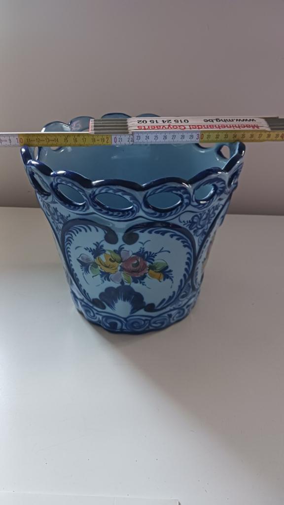 Handu portugese bloempot., Tuin en Terras, Ophalen, Zo goed als nieuw