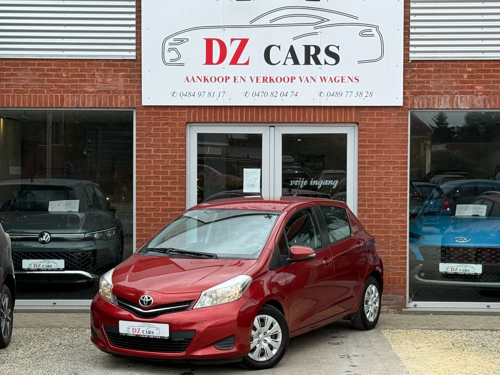 TOYOTA YARIS 1.4D 90PK | NAVIGATIE | CAMERA | BLUETOOTH |, Auto's, Voorwielaandrijving, Euro 5, Stof, Zwart