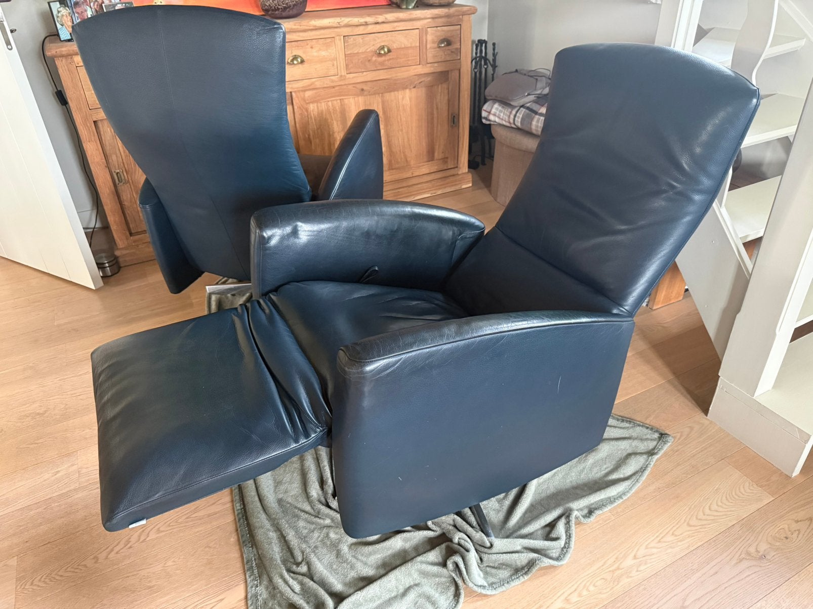 Fauteuils design Jori et canapé 2 places Jori, Enlèvement, Utilisé