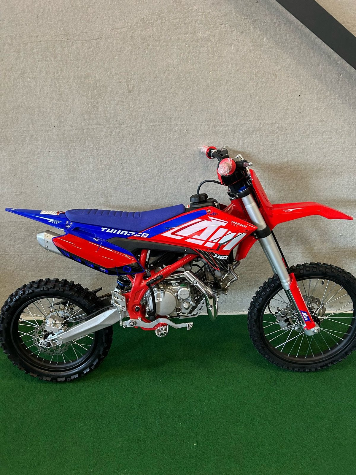 Nieuwe Apollo 150CC pitbike/crossmotor/4-takt/showroom, Motos, Entreprise, Neuf, Moto de cross