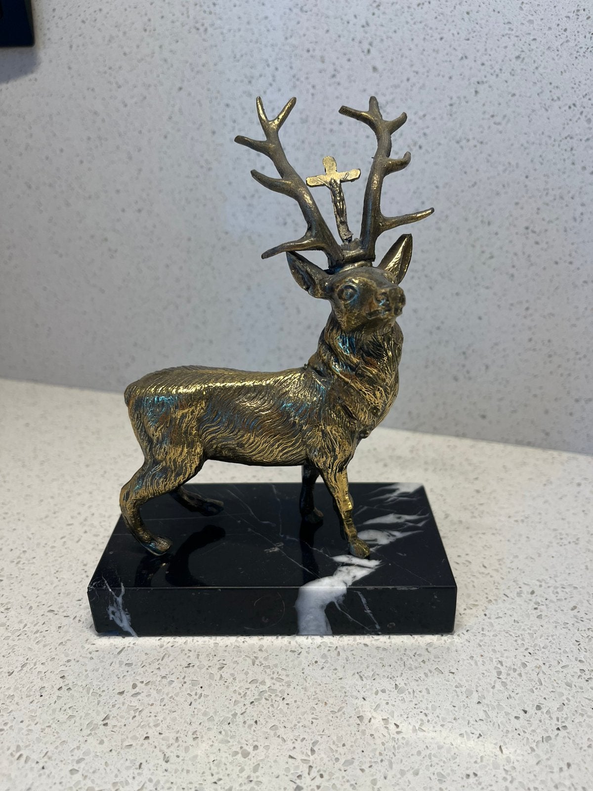Statue de cerf en laiton sur socle en marbre, Enlèvement ou Envoi, Utilisé