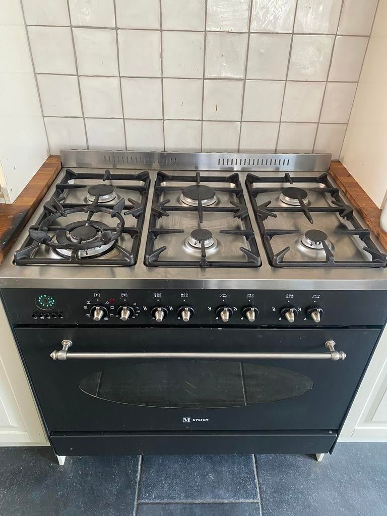 Fornuis 90cm, Gaz, Classe énergétique A ou plus économe, Enlèvement, Utilisé