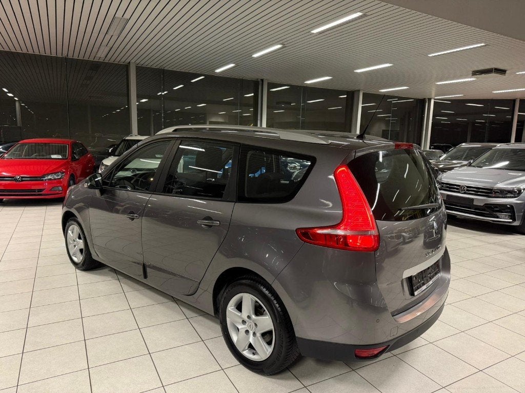 Renault Grand Scenic 1.2dc Benzine 85kW Euro 5b, Auto's, Renault, Euro 5, Start-stop-systeem, Bedrijf, Handgeschakeld