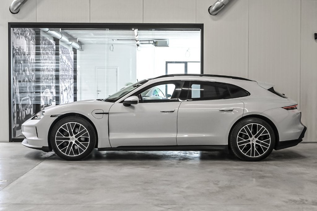 Taycan Sport Turismo FACELIFT-batteryPlus-Sportdesign-BOSE, Autos, Cuir, Argent ou Gris, Achat, Garantie prolongée
