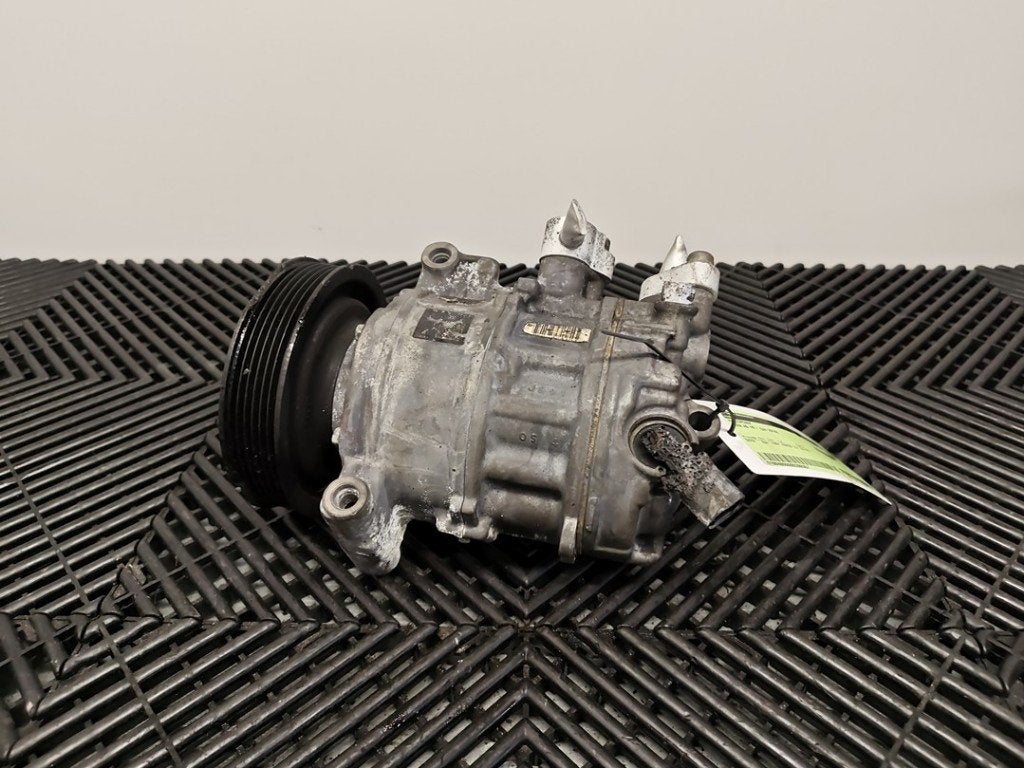 AIRCO POMP Audi A5 Sportback (F5A / F5F) (|8W0816803J|), Info@audi.de, Audi, Audi AG, Gebruikt