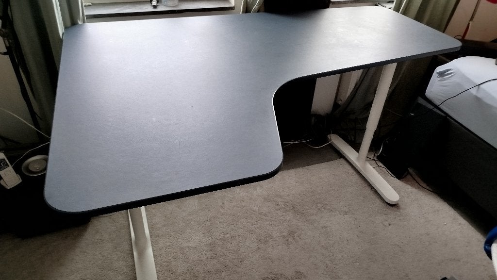 hoekbureau van Ikea, Huis en Inrichting, Bureaus, Ophalen, 160 cm, Hoekbureau, In hoogte verstelbaar