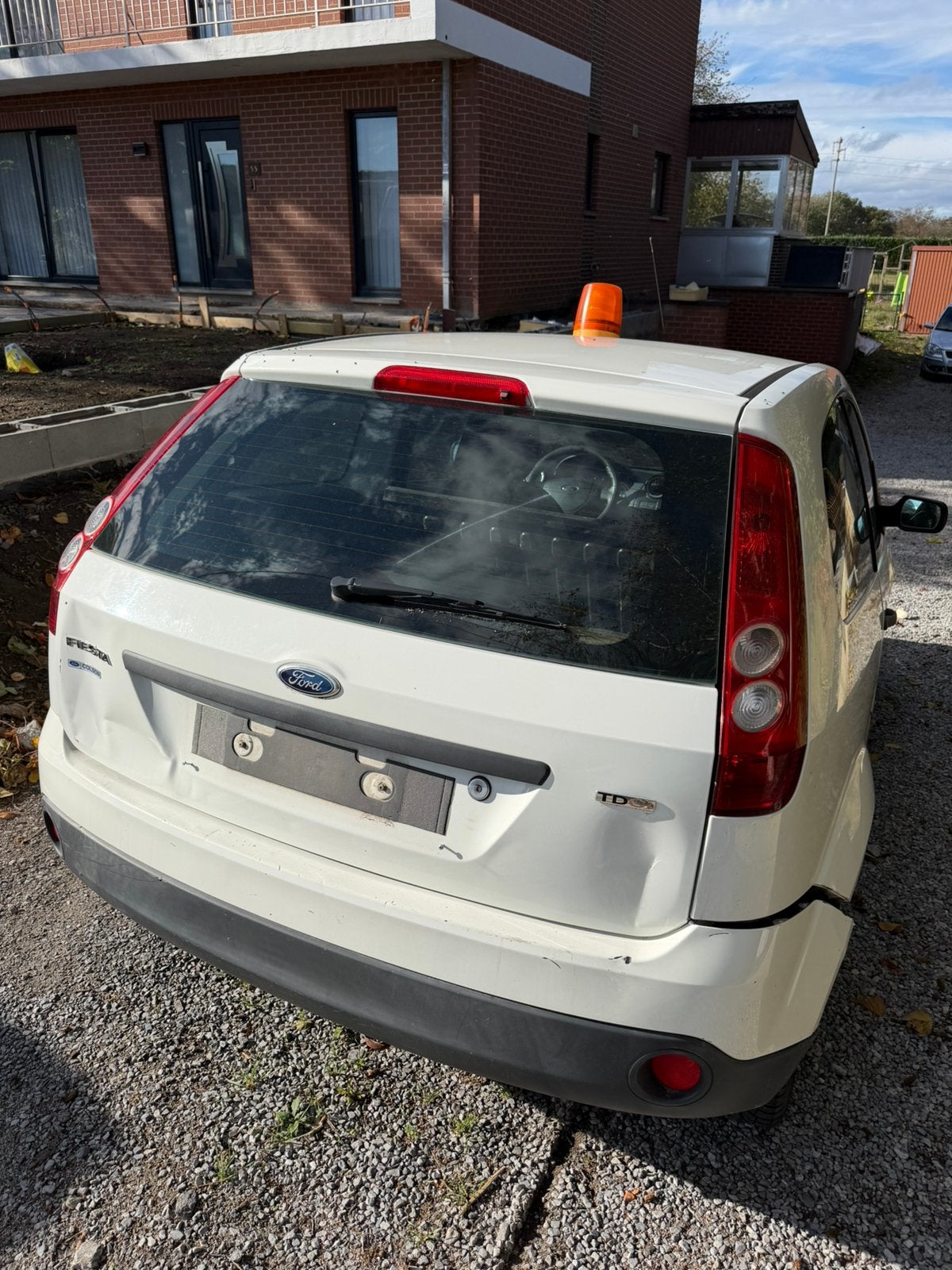 Ford fiesta 1.4 TDCI / 100 000 Km, Autos, Entreprise, Diesel, Fiësta, https://public.car-pass.be/vhr/10d7e776-8db9-4189-9ed2-a3af63cc91eb