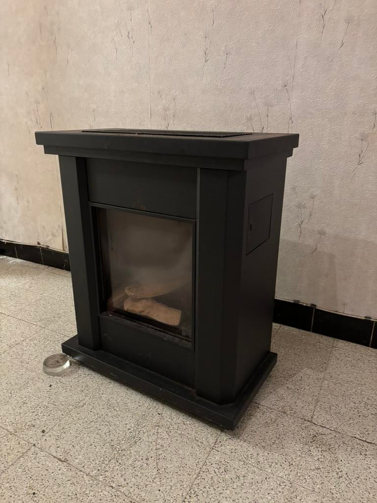 Gaskachel, Ophalen, Gebruikt, Gas, Vrijstaand