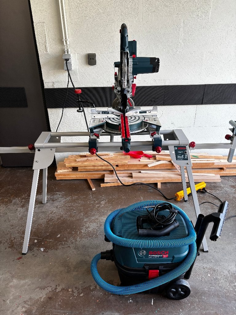 Scie radiale Bosch GCM 8 SJL + GTA 2600 + GAS 12-15PL, Bricolage & Construction, 1200 watts ou plus, 30 à 70 mm, Comme neuf, Enlèvement