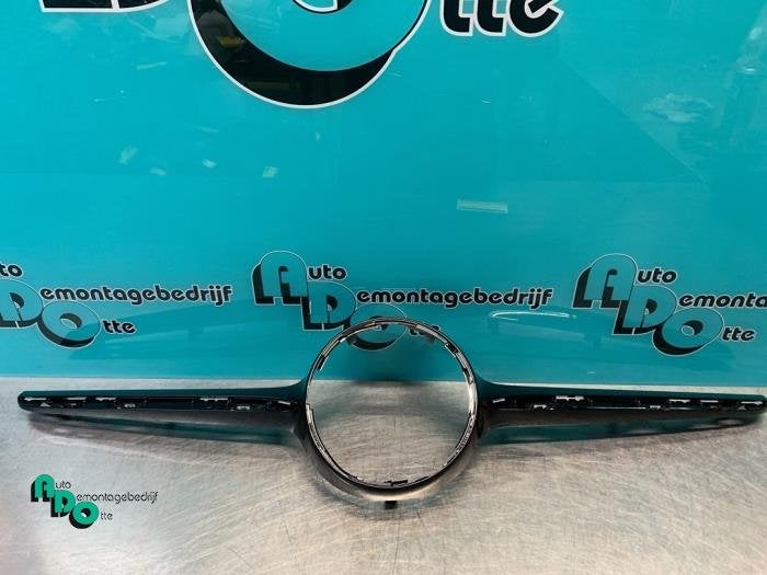 Grille Lijst van een Mercedes C-Klasse (C-Klasse 14-), Gebruikt, -, Ophalen of Verzenden, -
