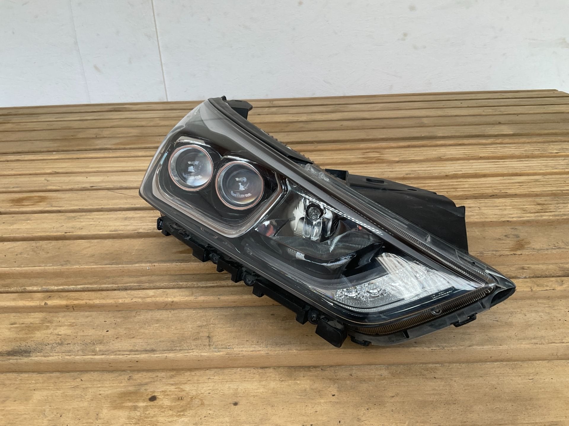 Koplamp Hyundai Ioniq LED Rechts B3-4598, Gebruikt, Heolleung-ro 12
06797  Seoul, Info@hyundai.com, Hyundai